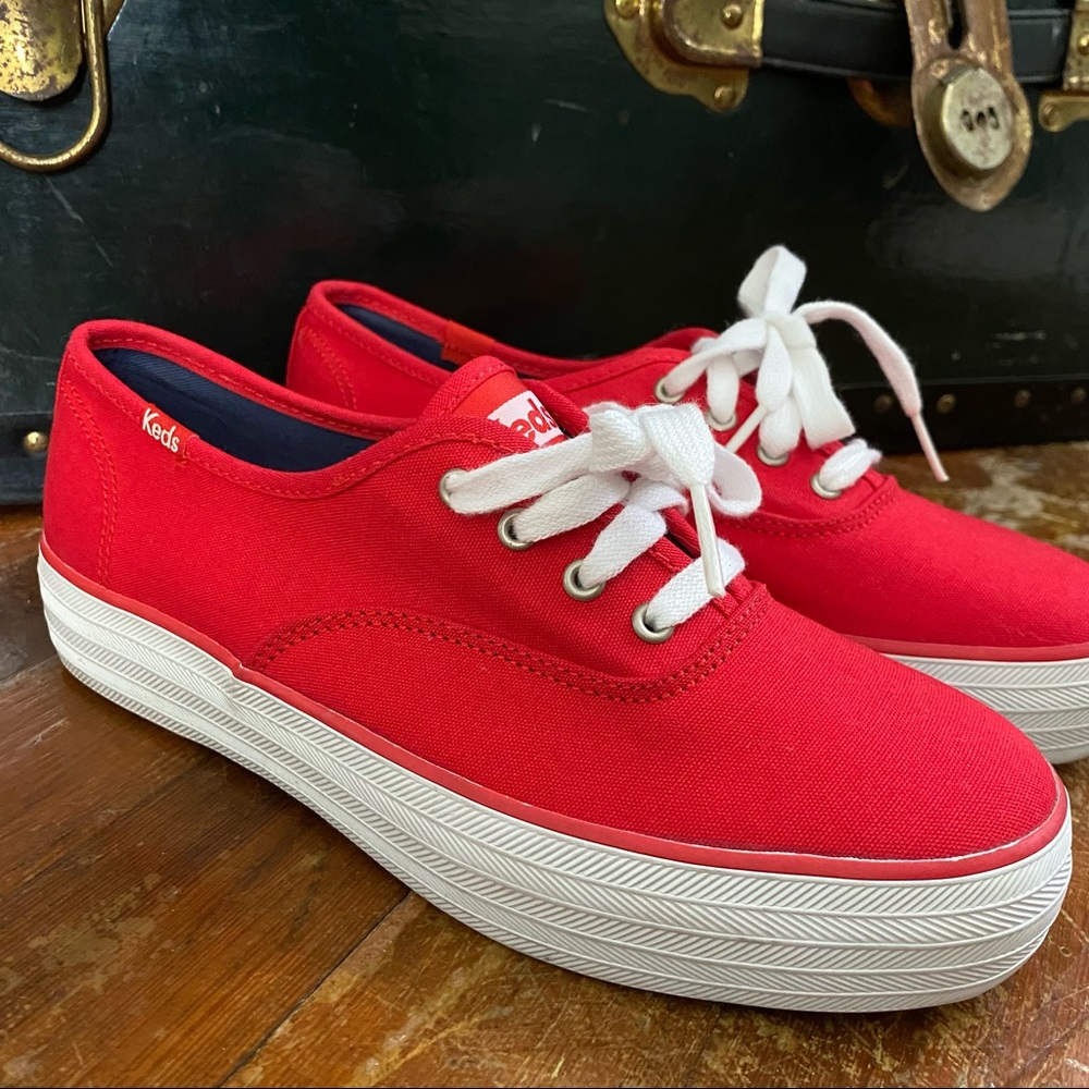 NWT KED’S women’s / youth sneakers